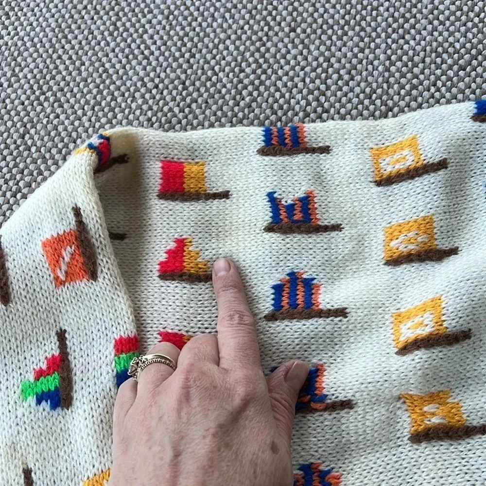 Vintage 70’s Rare Colorful Flag Novelty Print Scarf. Woven. Fringe.